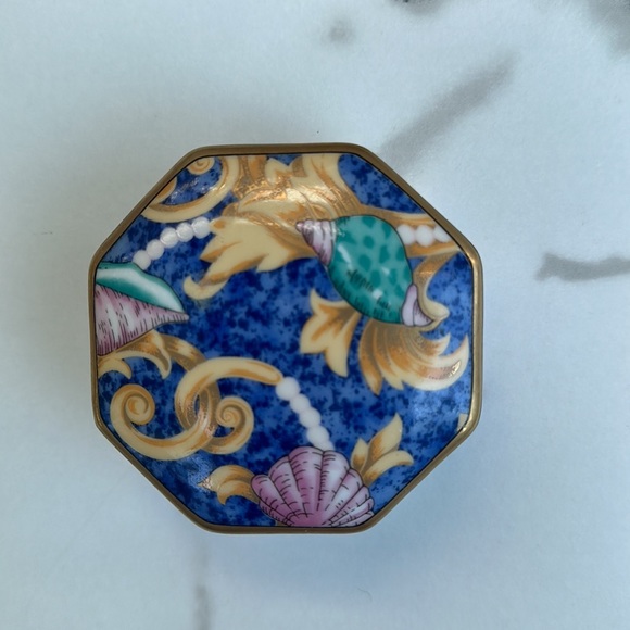 Vintage Porcelain Otagiri Kimiko Ikeda Japan Seashell Print Lidded Trinket Box - Picture 2 of 5
